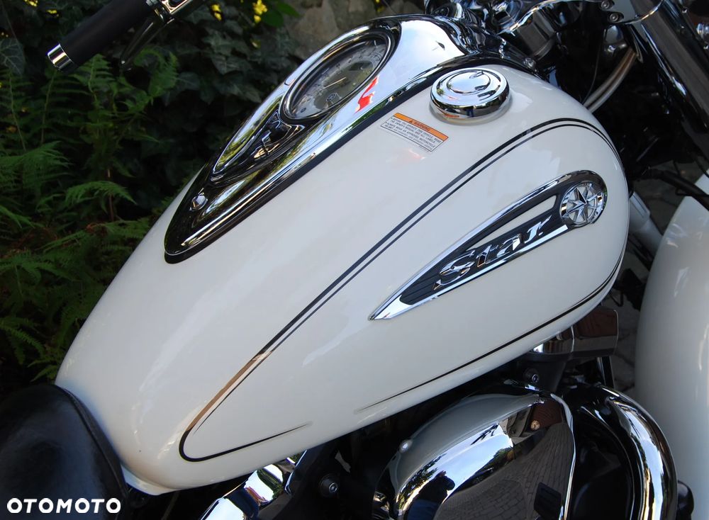 Yamaha Road Star - 32