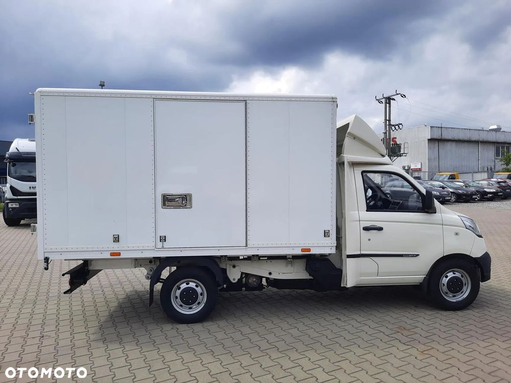 Piaggio Porter NP6 - 7