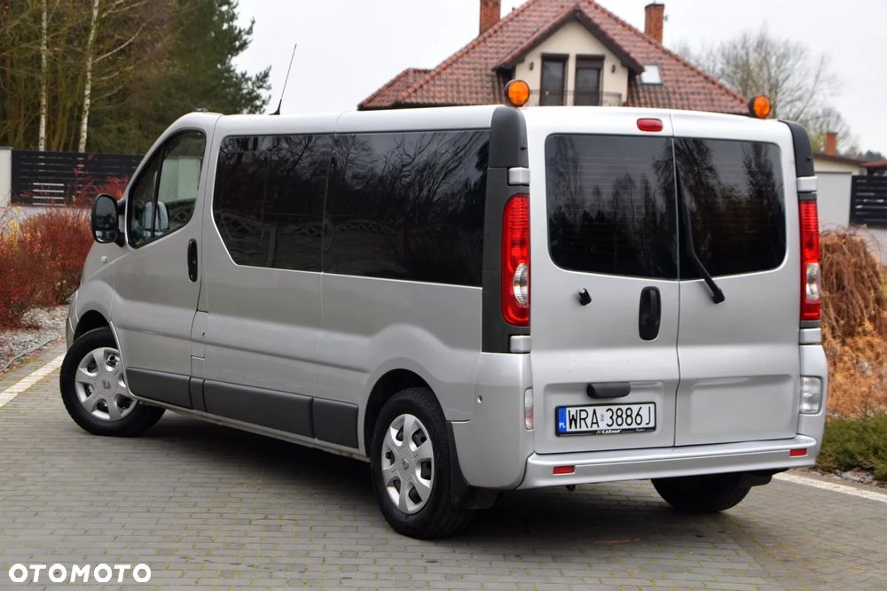 Renault Trafic Passenger FAP L2H1 Expression - 10