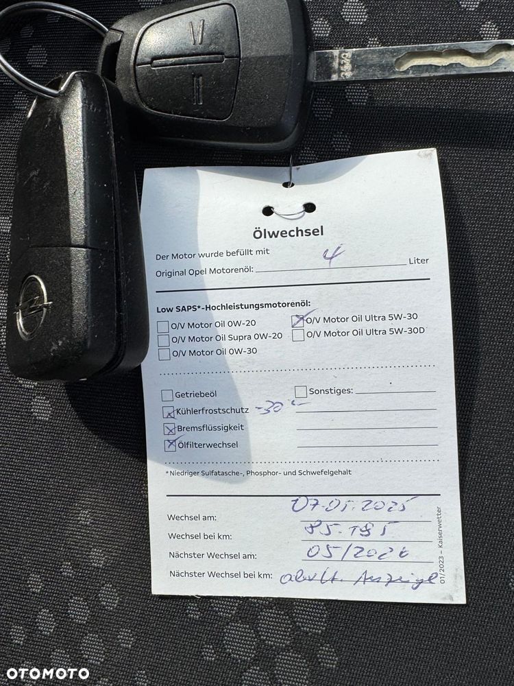 Opel Corsa 1.4 16V Edition - 20