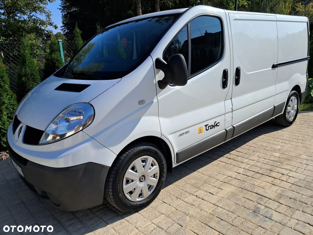 Renault Trafic - 19