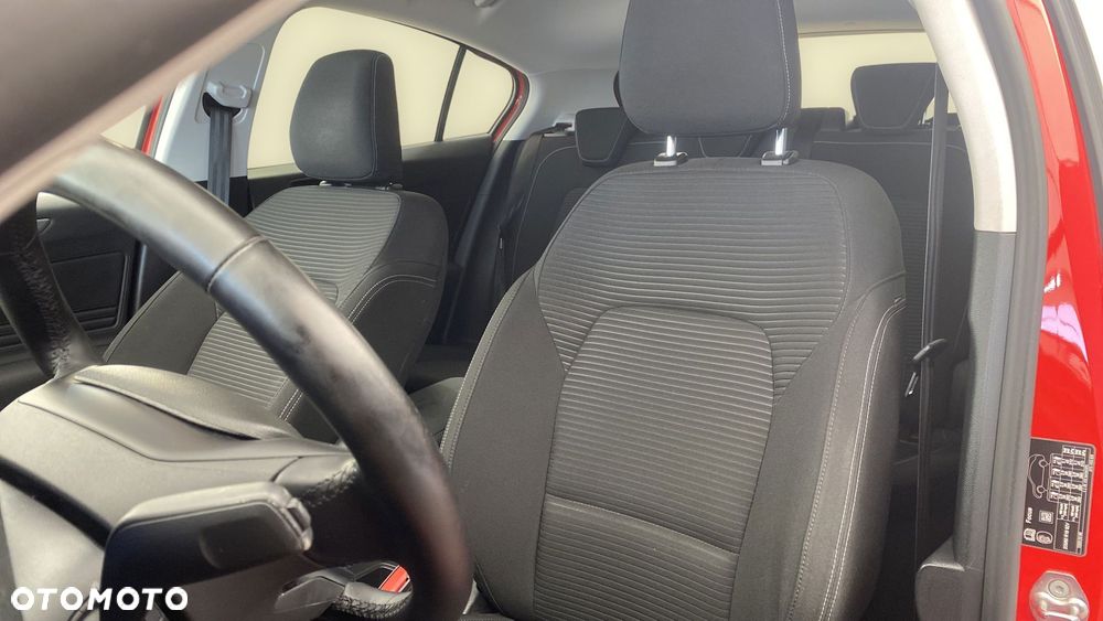 Ford Focus 1.0 EcoBoost mHEV Titanium X - 11