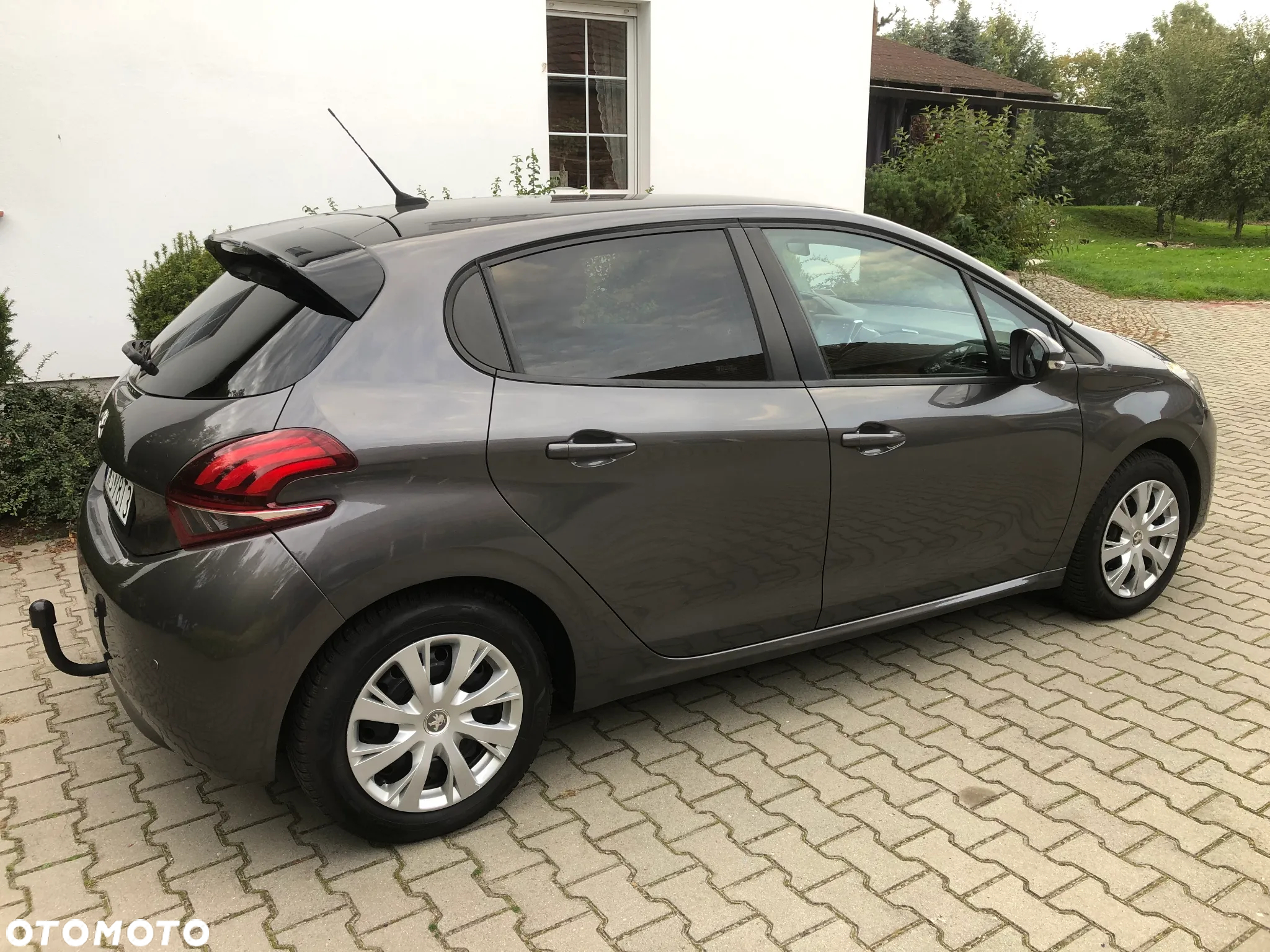 Peugeot 208 PureTech 82 Start & Stop Allure - 13