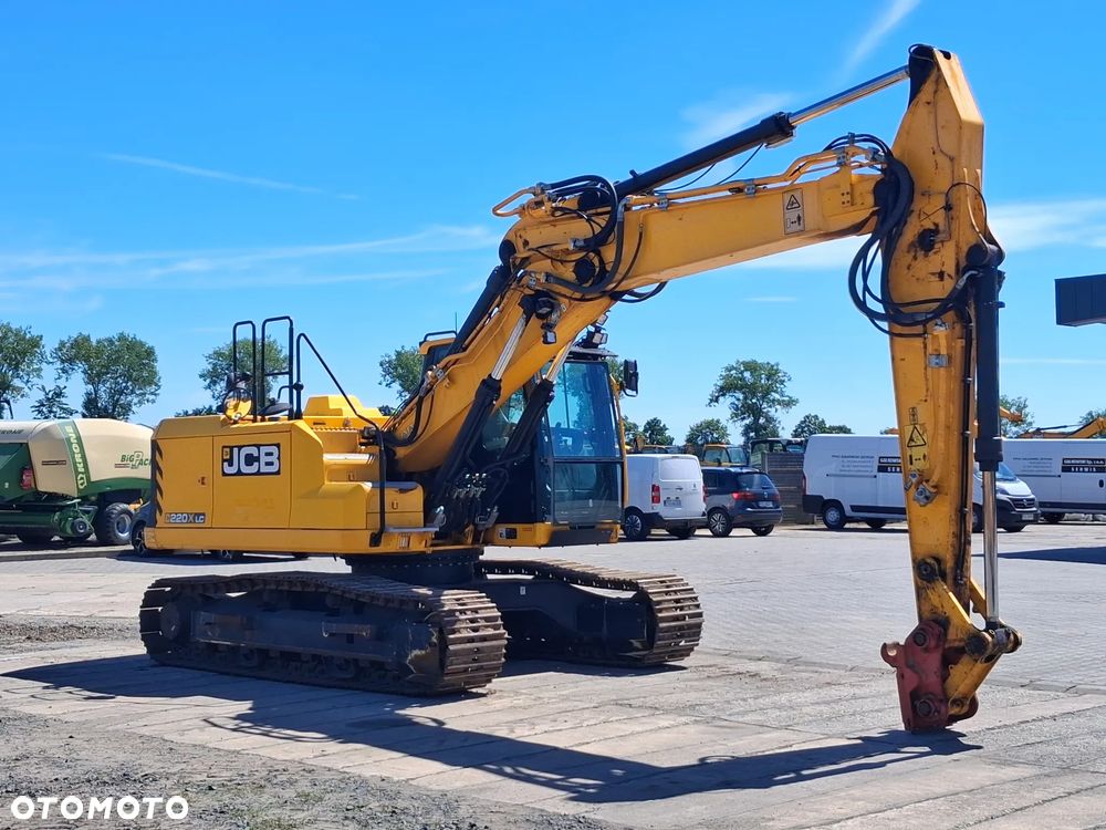 JCB 220 X LC - 6