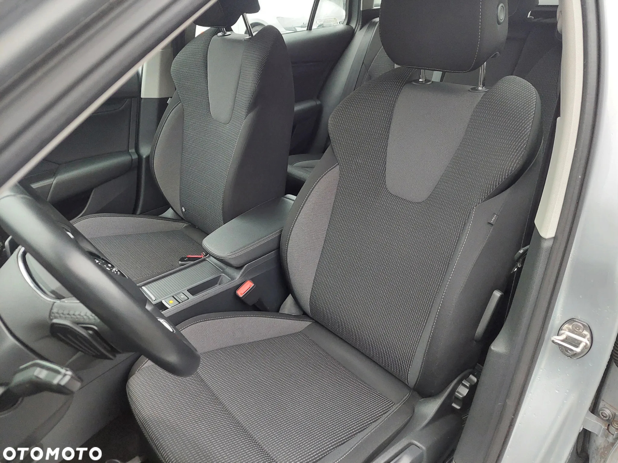 Skoda Octavia 2.0 TDI Ambition DSG - 20