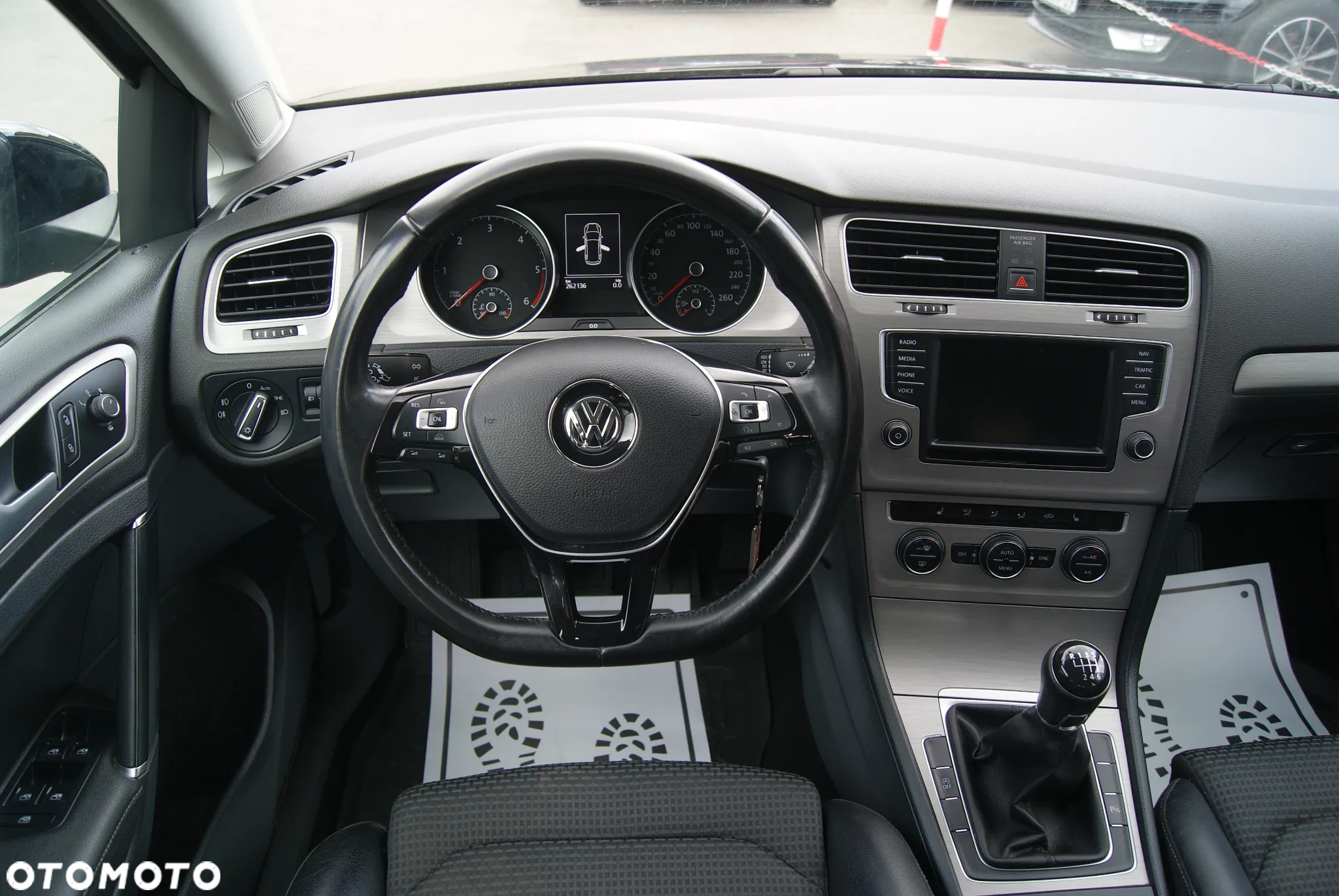 Volkswagen Golf VII 2.0 TDI BMT Comfortline EU6 - 13