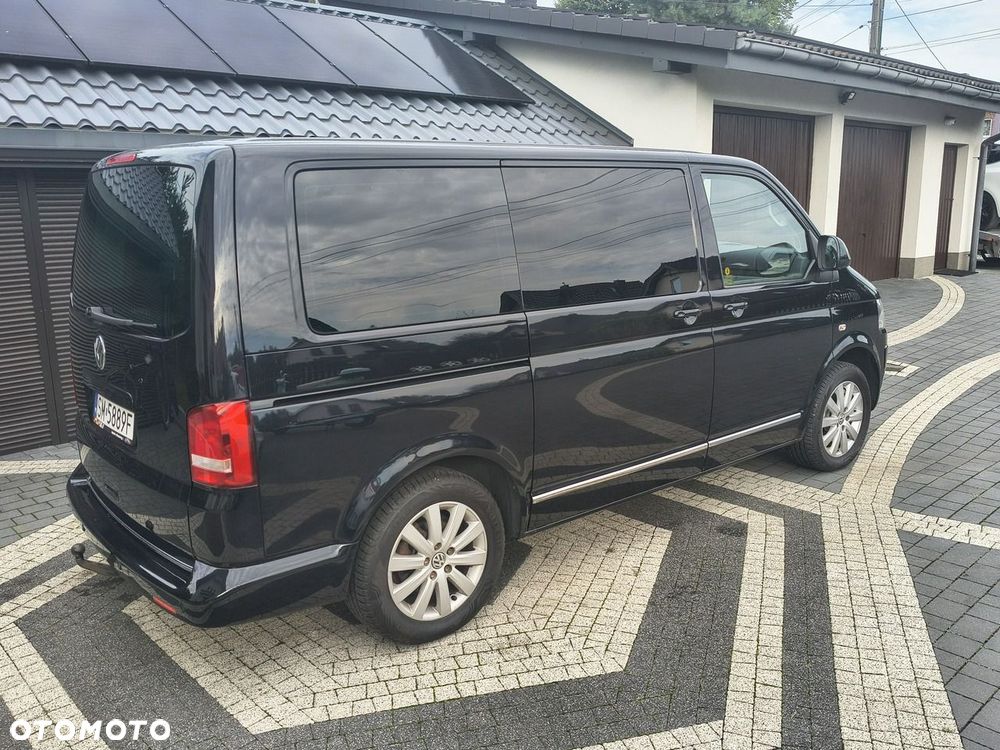 Volkswagen Multivan - 21