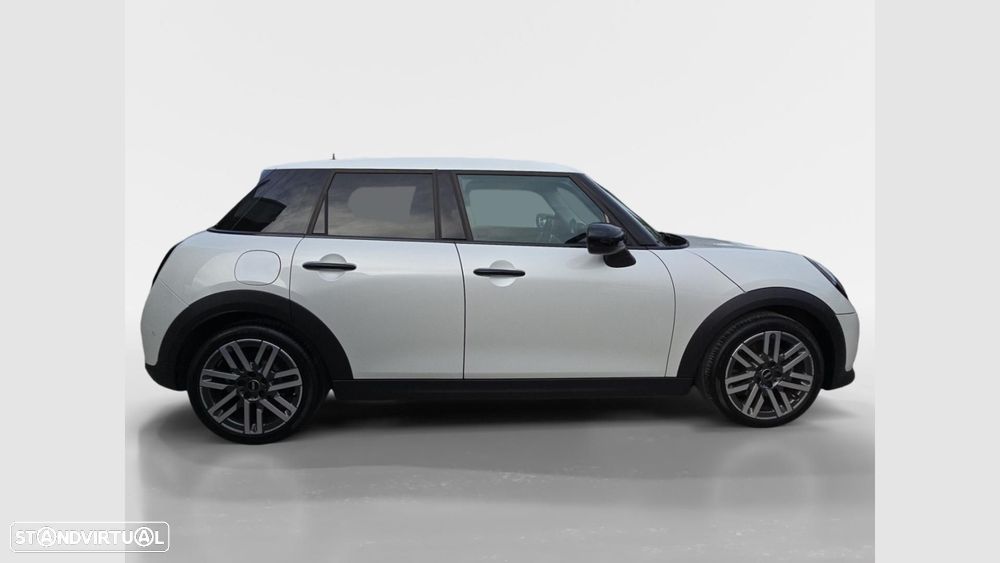 MINI 5 Portas Cooper C Classic M — fotografia 7