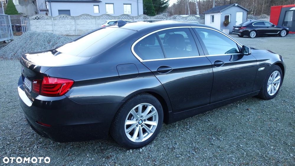 BMW Seria 5 520d Luxury Line - 13