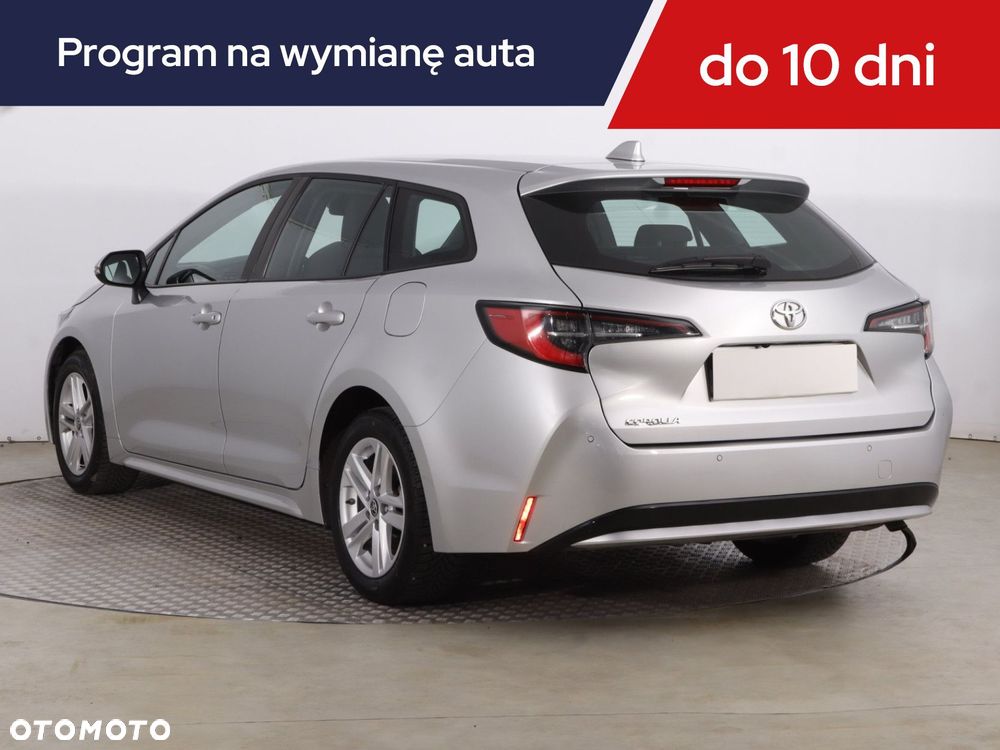 Toyota Corolla - 6