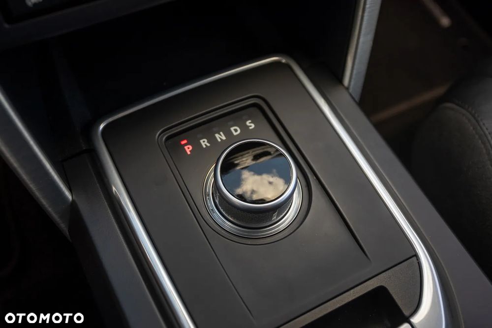Land Rover Discovery Sport D150 HSE - 25