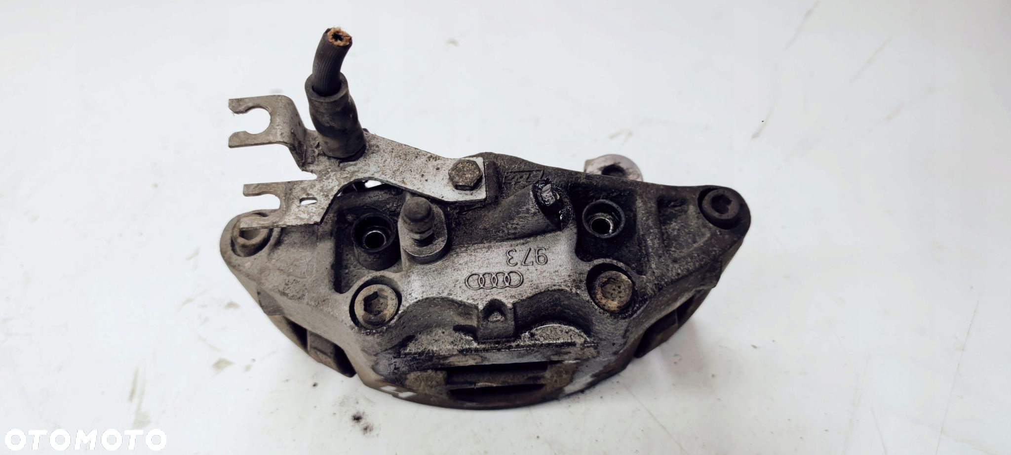 ZACISK HAMULCOWY JARZMO LEWY AUDI A6 C6 973 320MM - 3