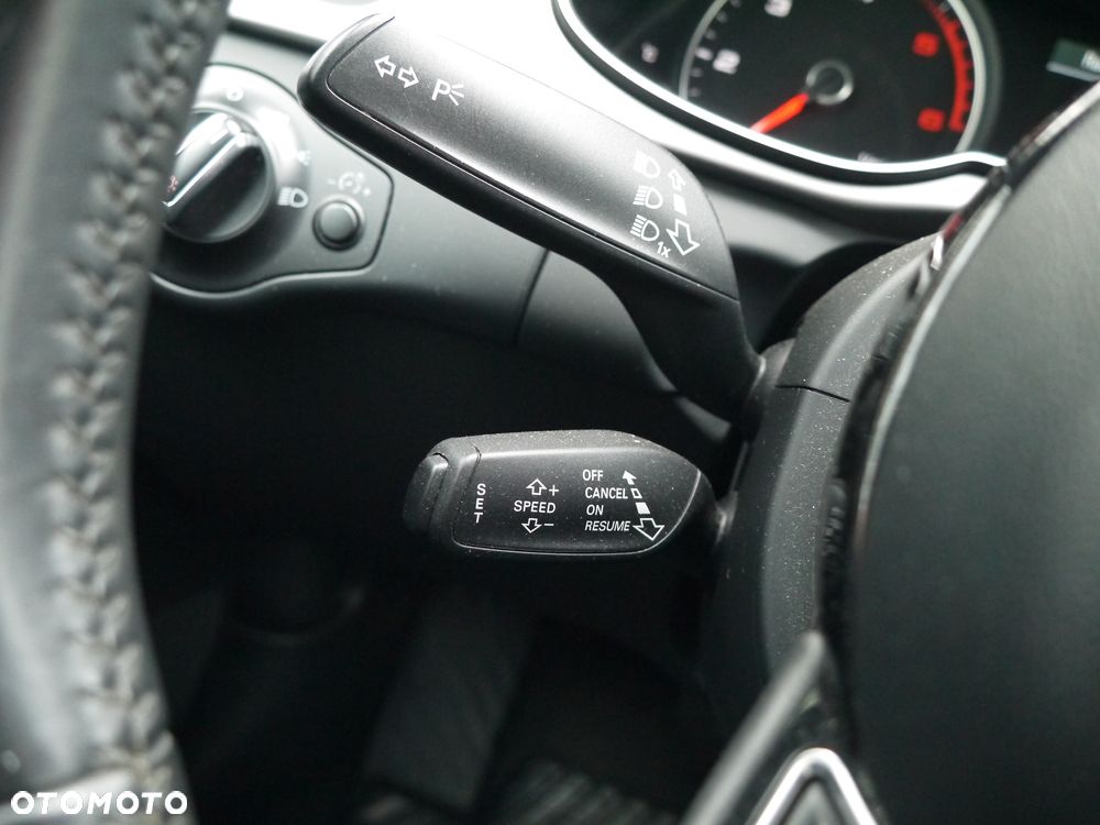 Audi A4 Avant 2.0 TDI DPF quattro S tronic Ambiente - 22