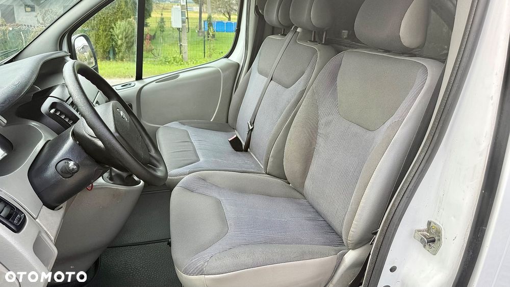 Nissan PRIMASTAR 2.0DCI - 26