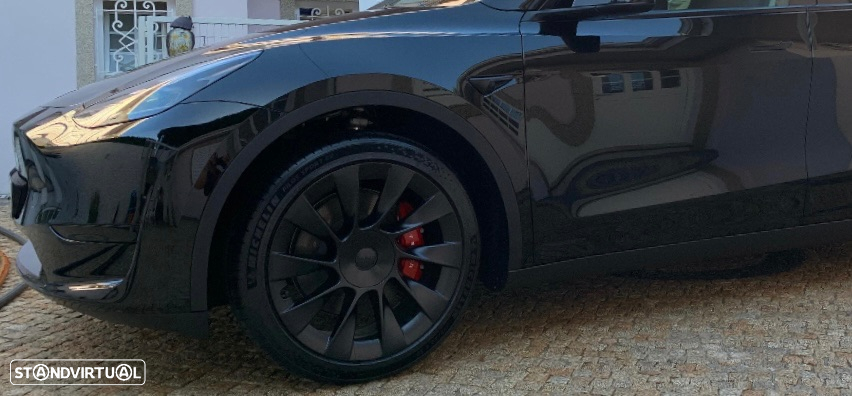 Tesla Model Y Tração Traseira - 3