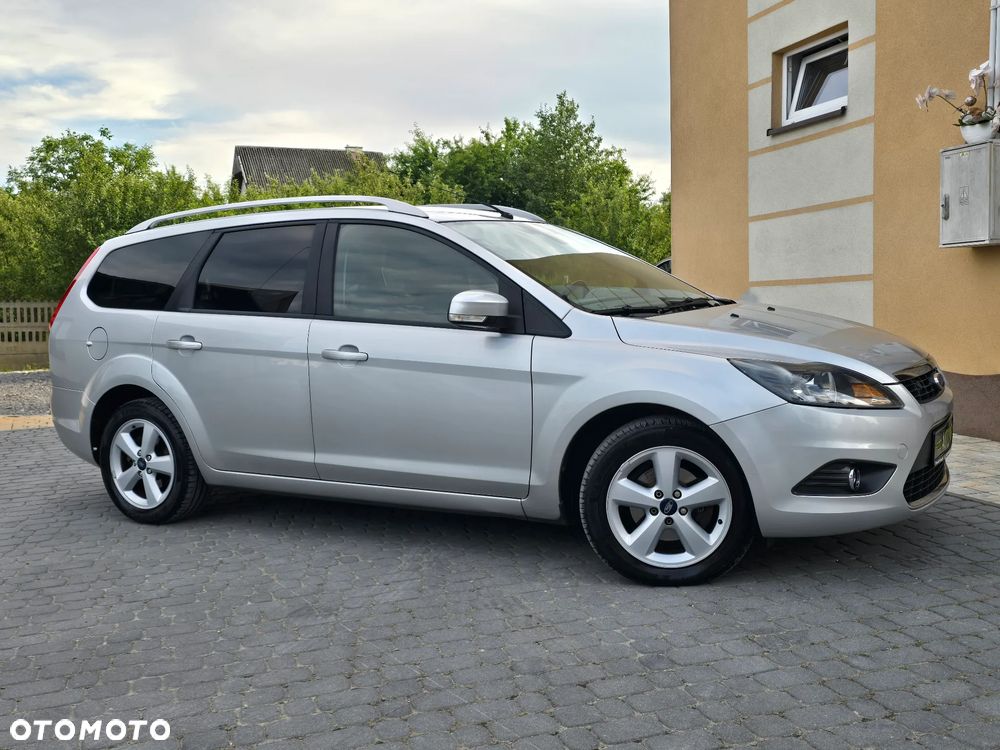 Ford Focus 1.8 Titanium - 8