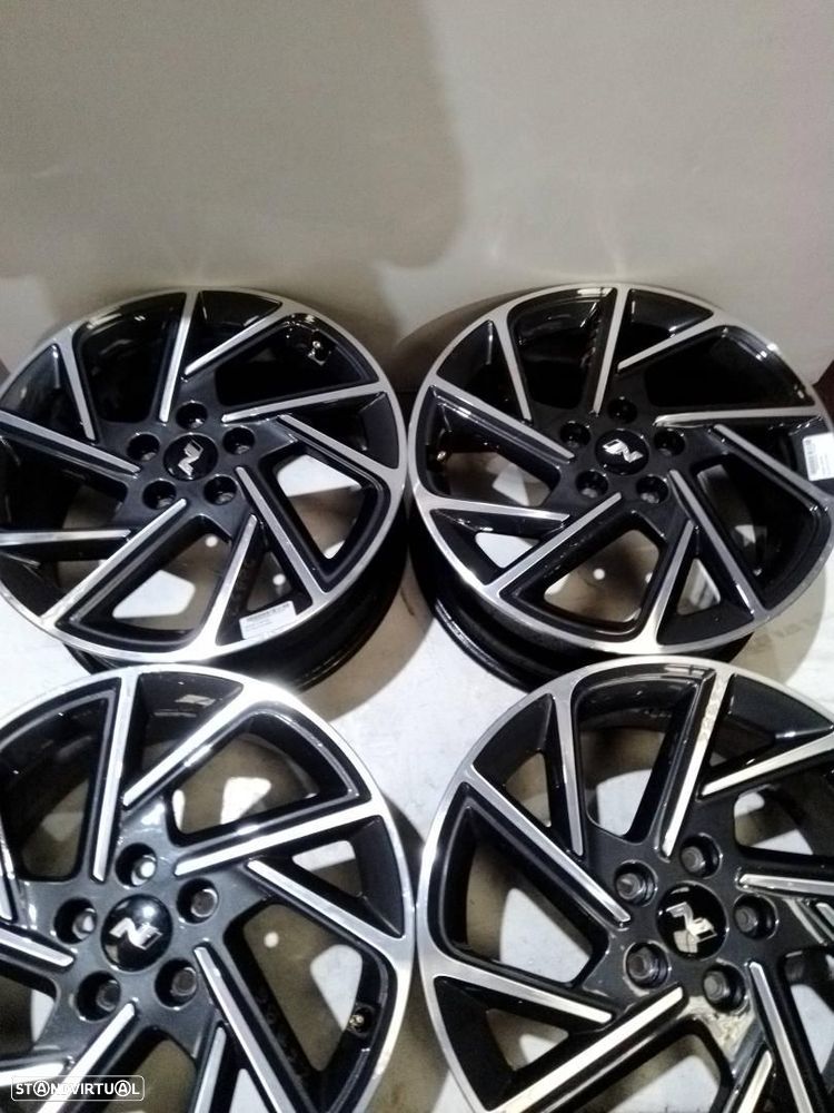 CONJUNTO DE PNEUS HYUNDAI I30 FASTBACK PD - 1