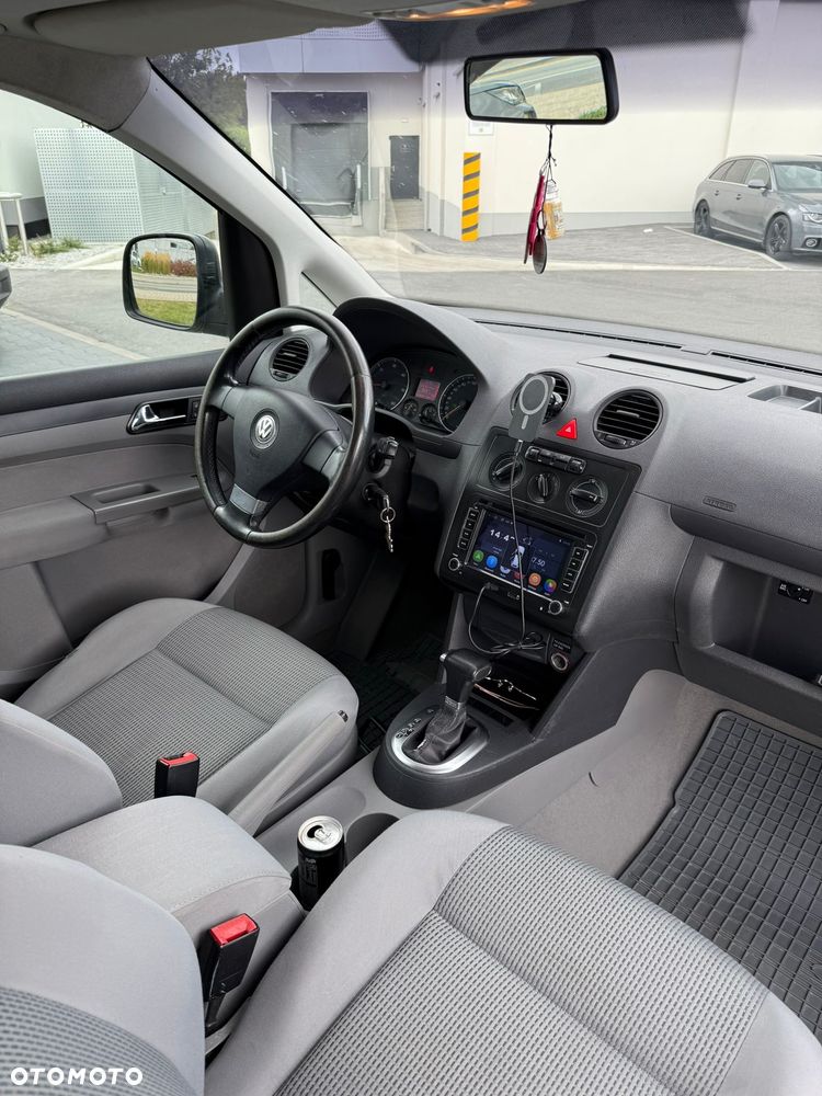 Volkswagen Caddy Life DSG - 4