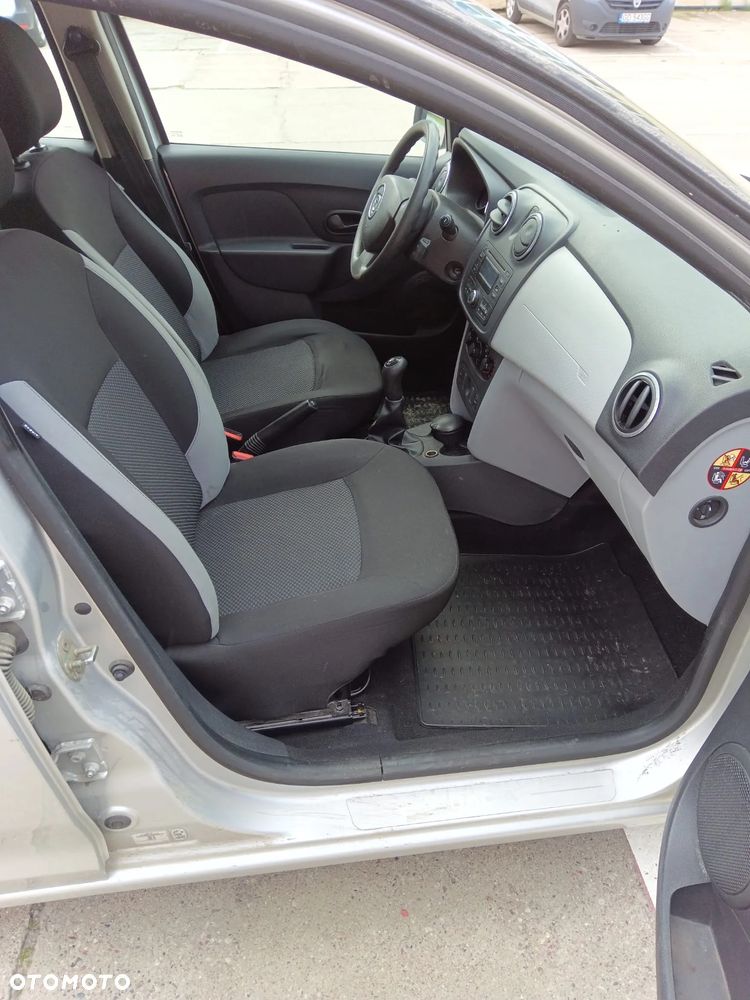 Dacia Sandero 1.2 16V Ambiance - 11