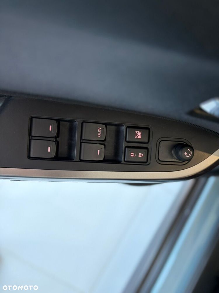 Suzuki Vitara - 16