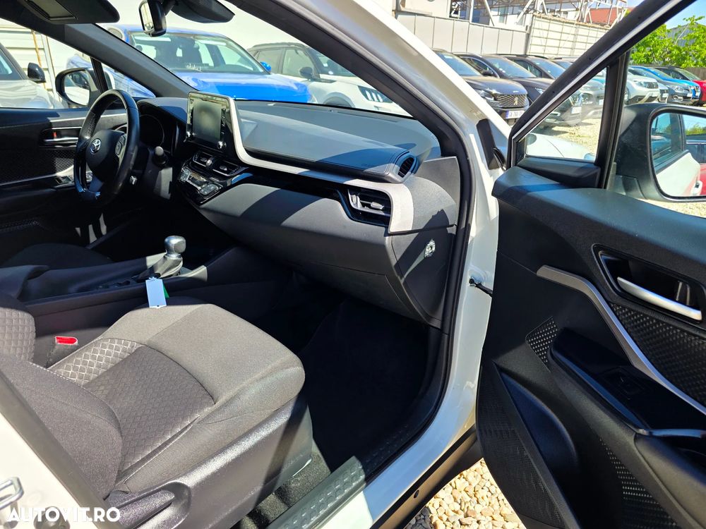 Toyota C-HR Business-Edition - 14