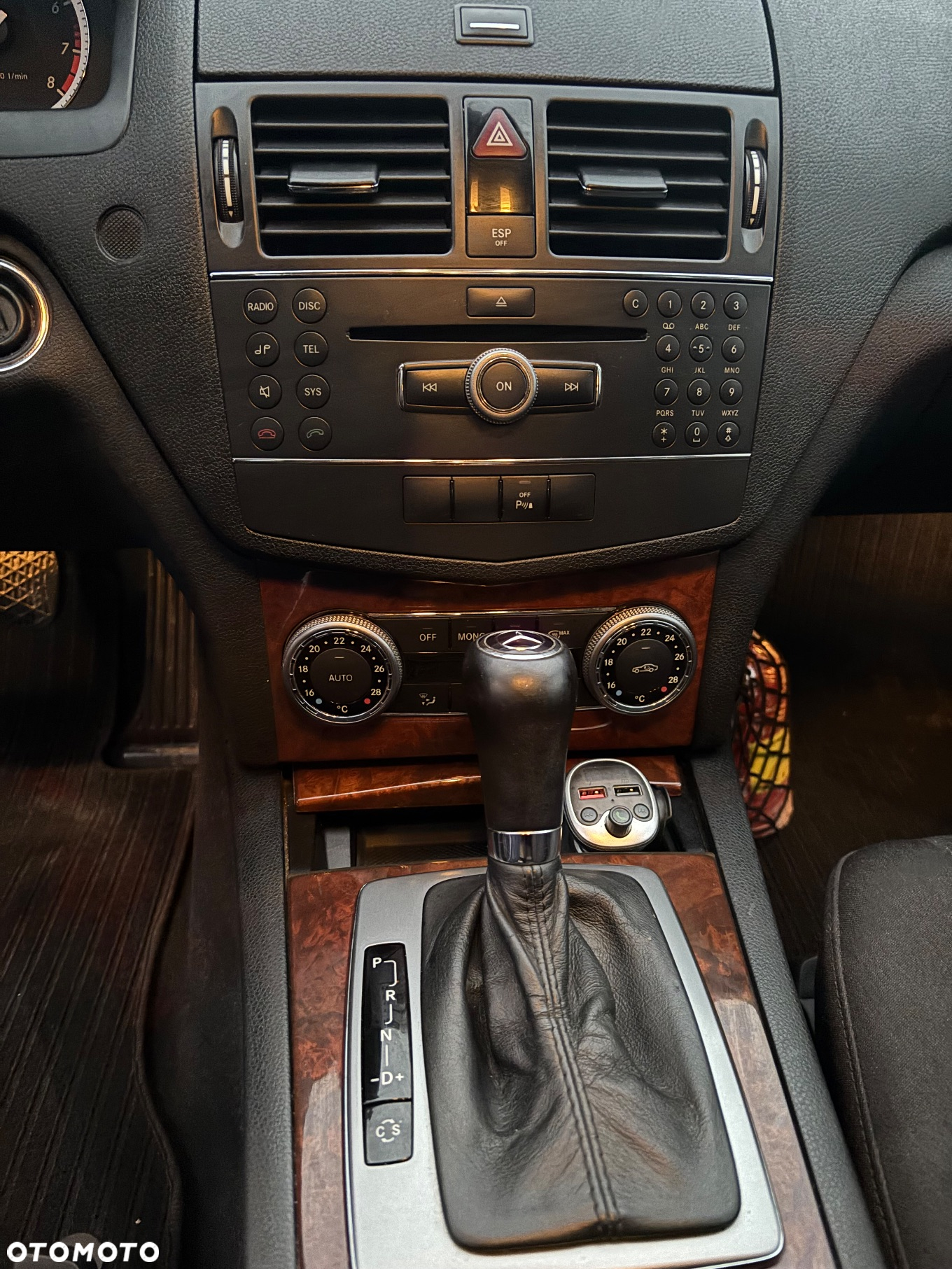 Mercedes-Benz Klasa C 230 T 7G-TRONIC Elegance - 11