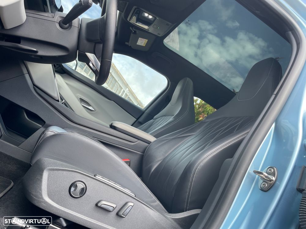 Ford Explorer 77 kWh Premium - 12
