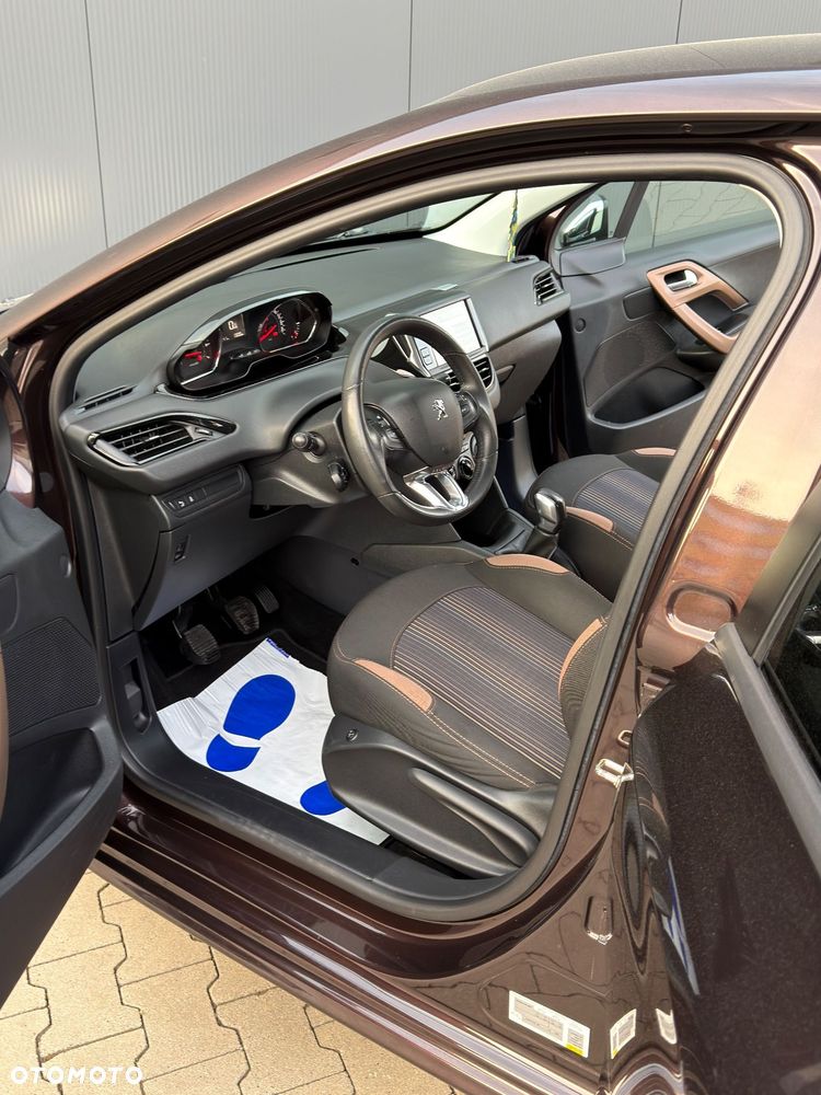 Peugeot 208 PureTech 82 Start & Stop Allure - 18
