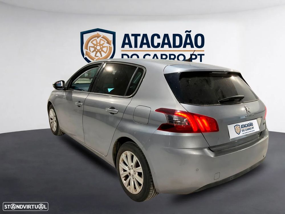 Peugeot 308 - 5