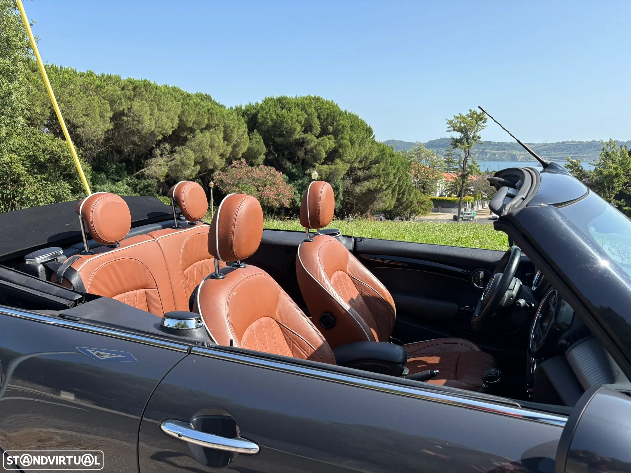 MINI Cabrio Cooper SD Auto - 29