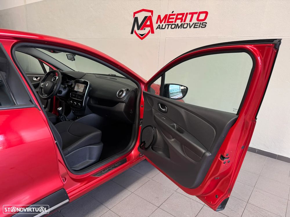 Renault Clio TCe 90 Limited - 16