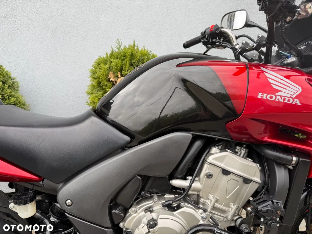 Honda CBF - 22