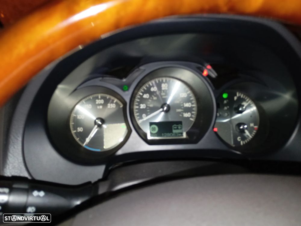 Lexus GS 450h - 18
