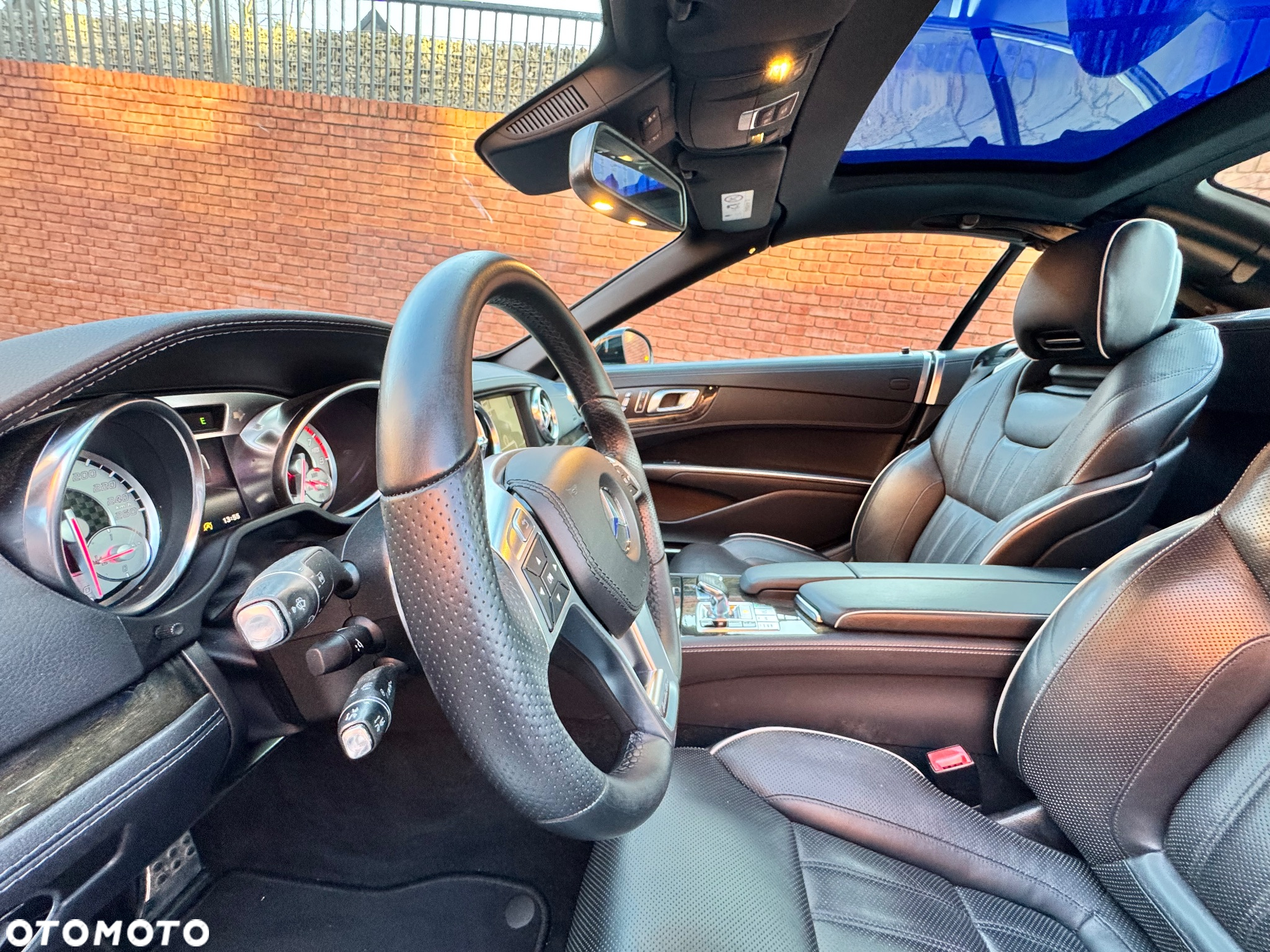 Mercedes-Benz SL 500 7G-TRONIC - 24