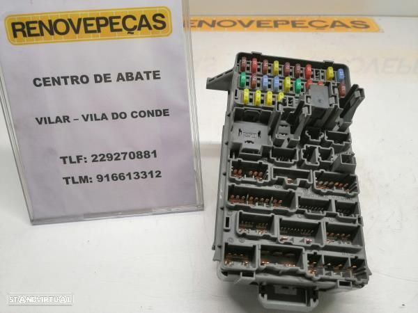 Caixa Fusiveis Honda Civic Vii Três Volumes (Es, Et) - 2