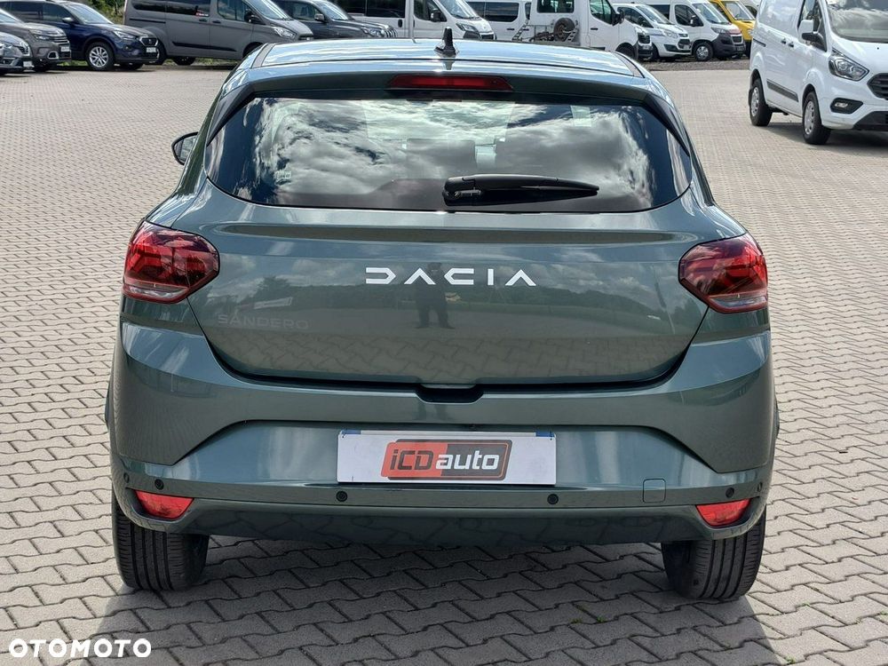 Dacia Sandero - 6