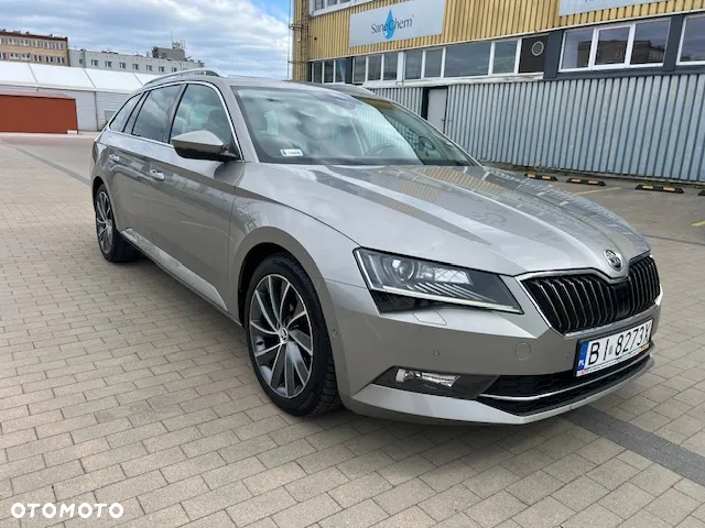 Skoda Superb 2.0 TDI L&K DSG - 4