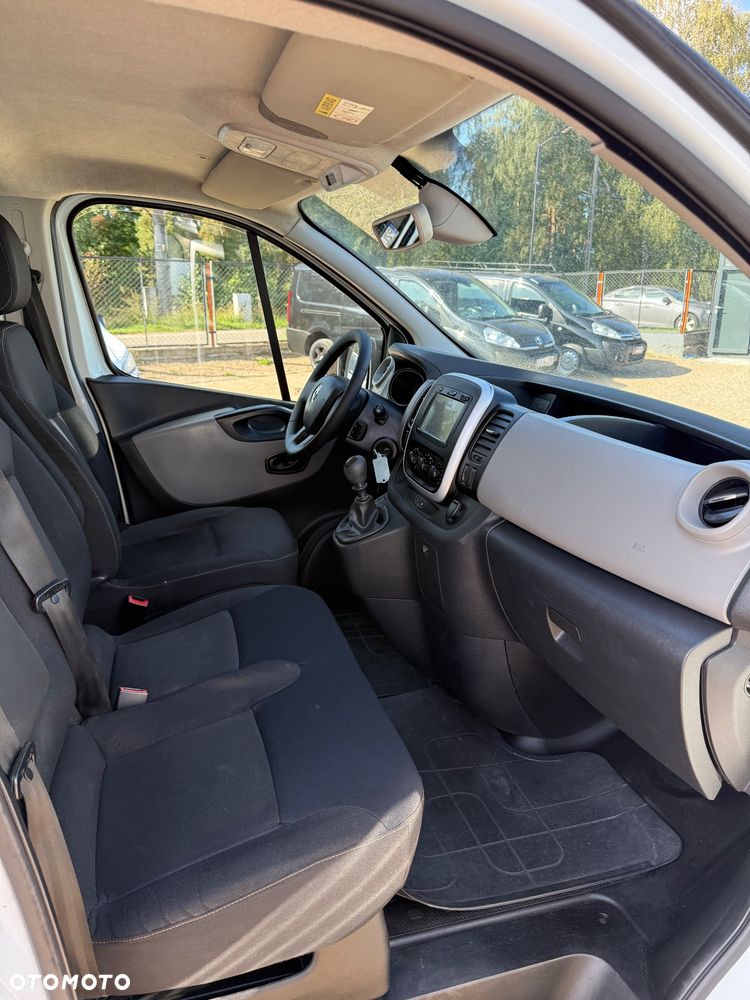 Renault Trafic - 20