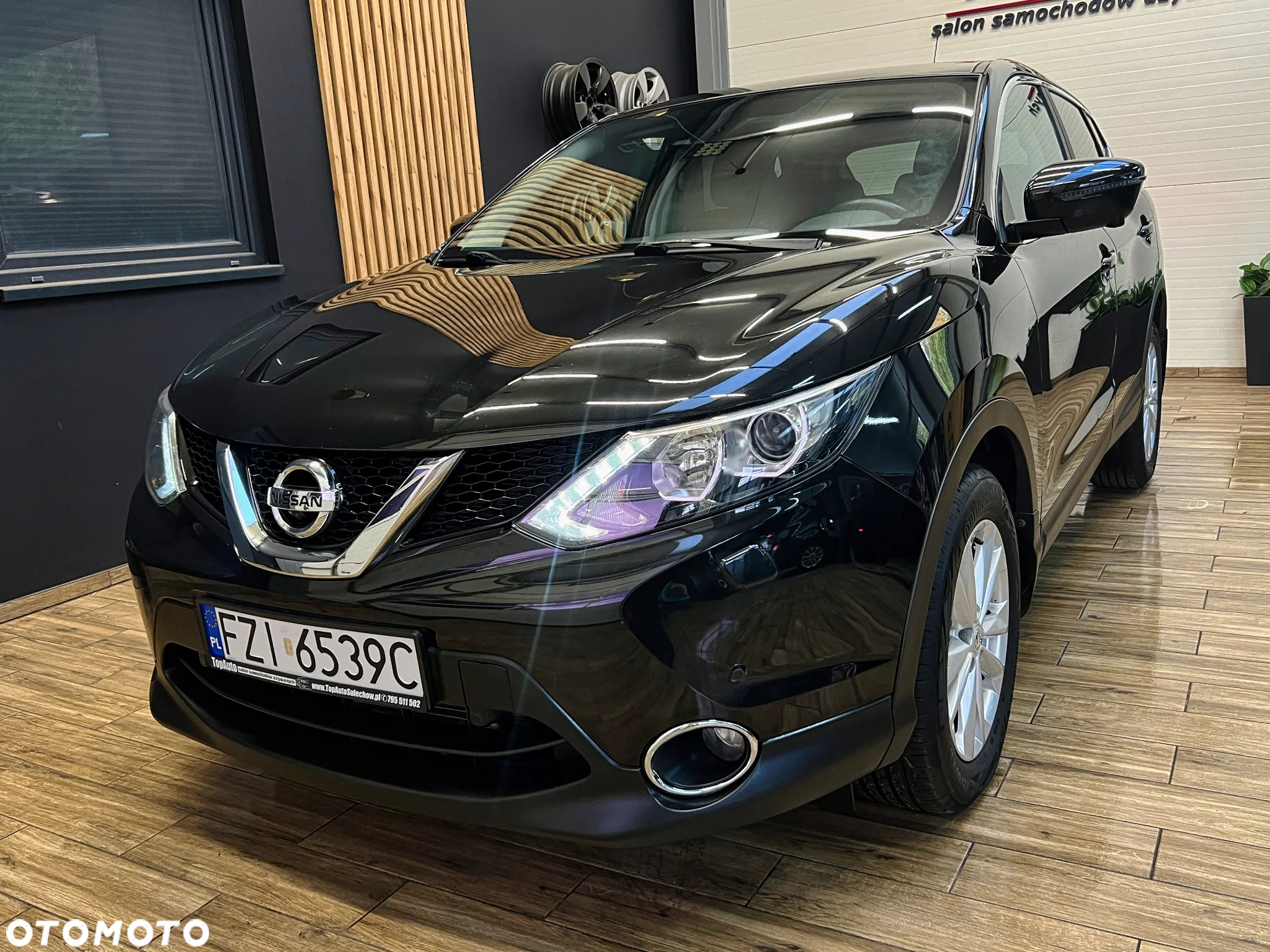Nissan Qashqai 1.6 DCi N-Connecta Xtronic - 14