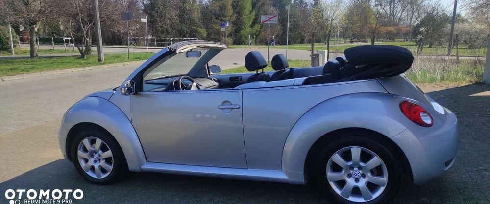 Volkswagen New Beetle - 5