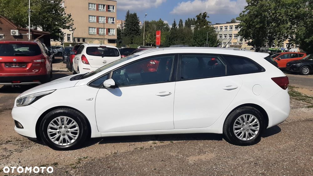 Kia Ceed 1.6 GDI SW Edition 7 - 5