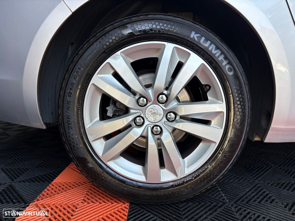 Peugeot 308 SW BlueHDi 120 Stop & Start Active - 25