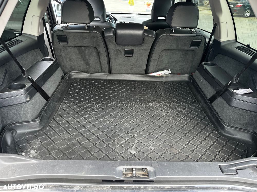Volvo XC 90 D5 AWD Geartonic Executive - 16