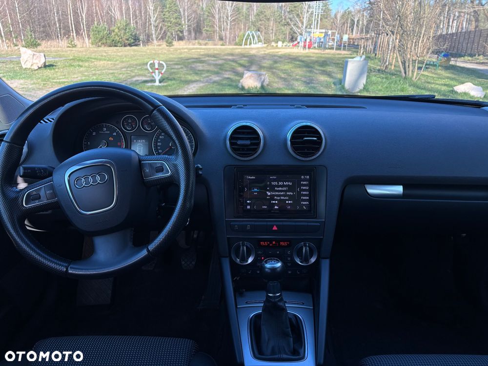 Audi A3 Sportback 2.0 TDI DPF quattro Ambition - 6