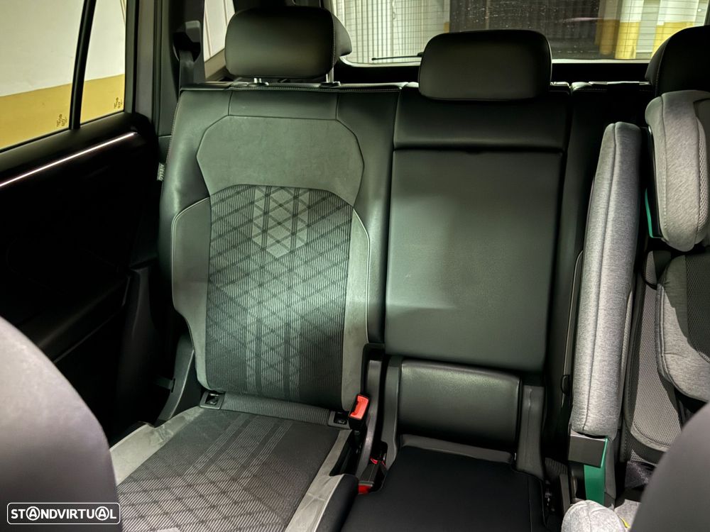 VW Tiguan Allspace 2.0 TDI R-Line DSG - 7