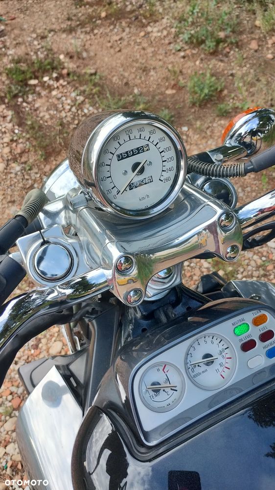 Yamaha V-MAX - 1