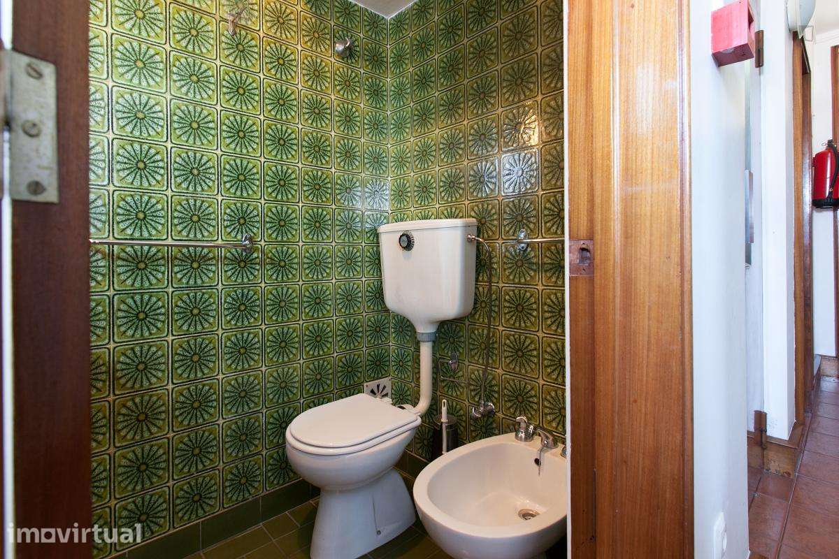 Quarto - localizado em Miragaia Porto - Grande imagem: 3/17