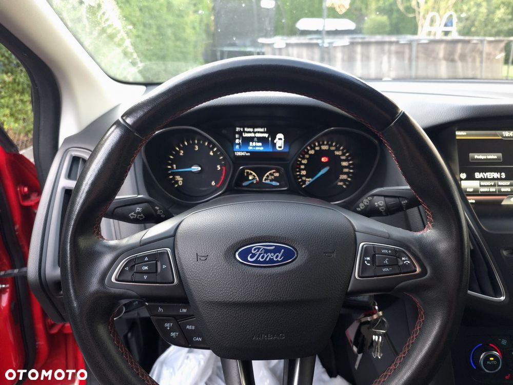 Ford Focus 2.0 TDCi Titanium ASS - 11