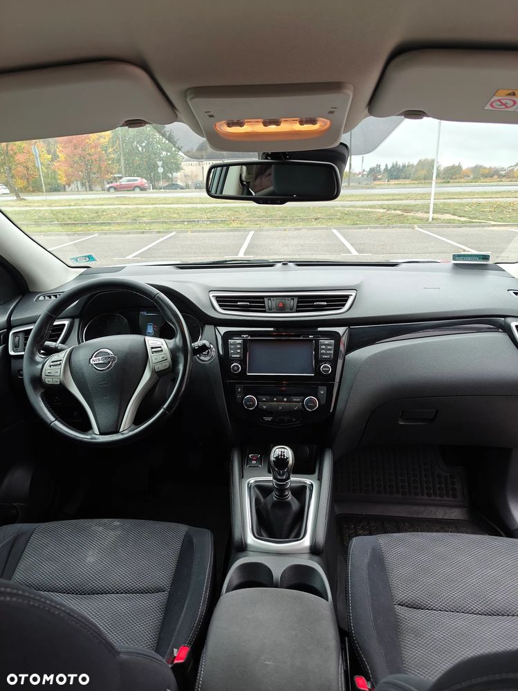 Nissan Qashqai 1.6 DIG-T N-Connecta - 4