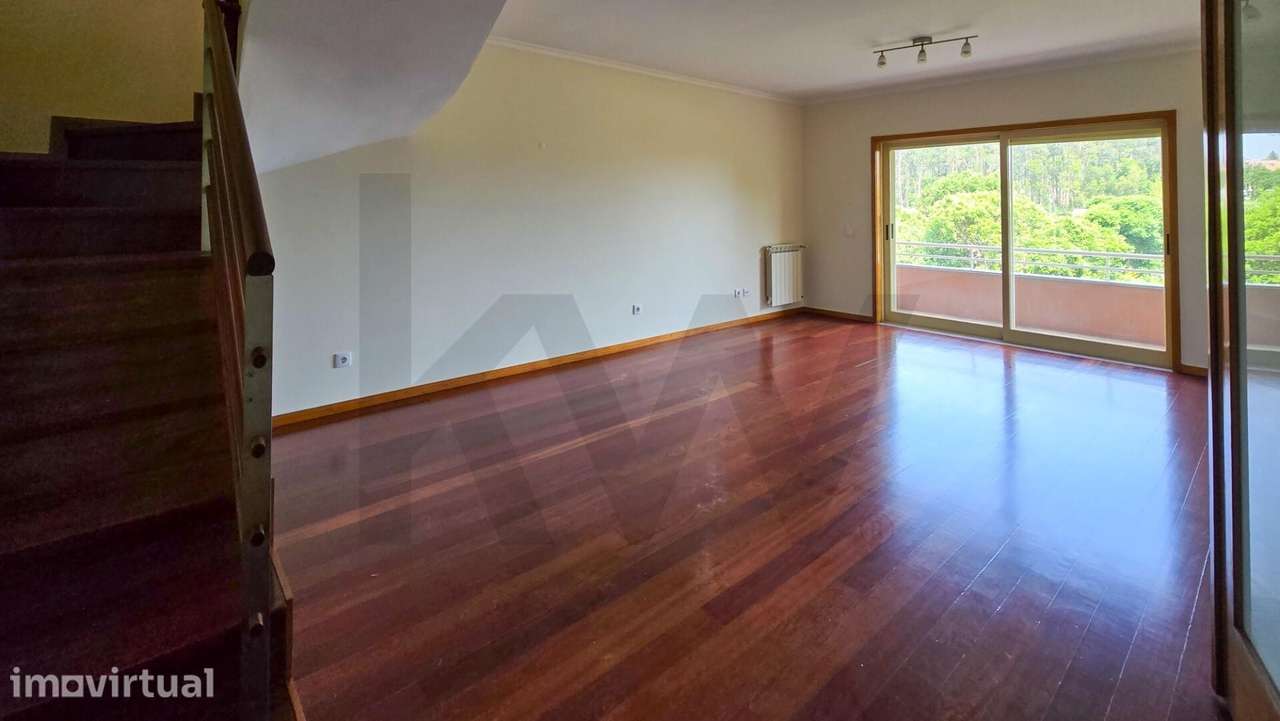 T3 Duplex Remodelado em Condomínio Fechado — São Félix da Marinha / Gr - Grande imagem: 5/29